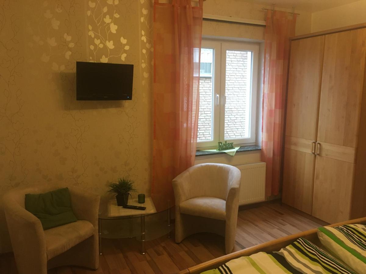 Hotel Restaurant Muether ギュータースロー エクステリア 写真