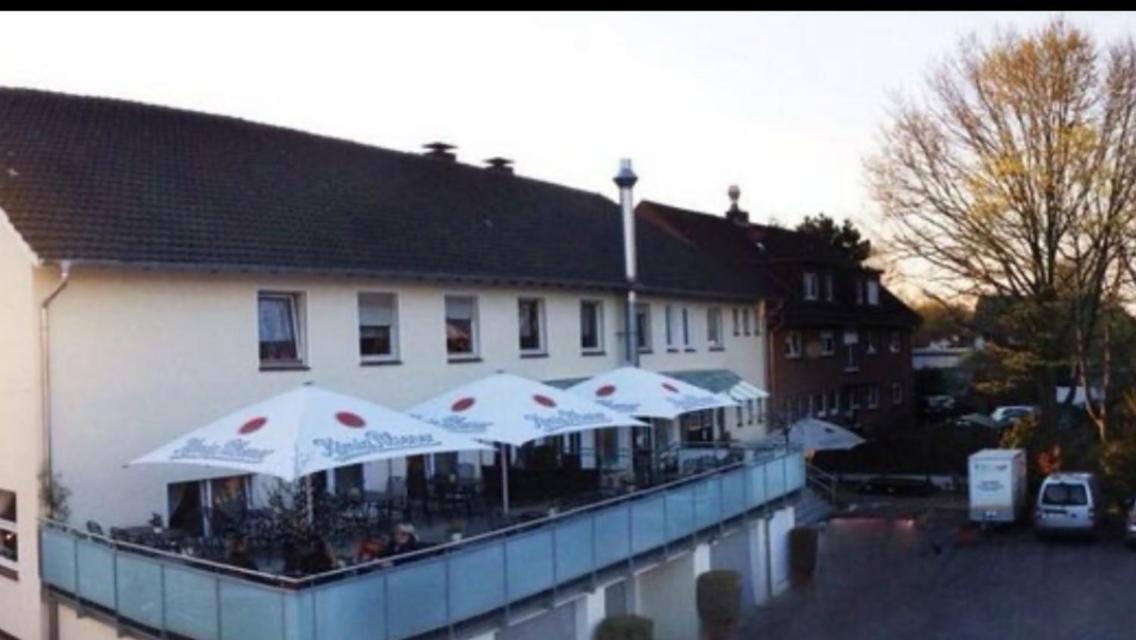 Hotel Restaurant Muether ギュータースロー エクステリア 写真